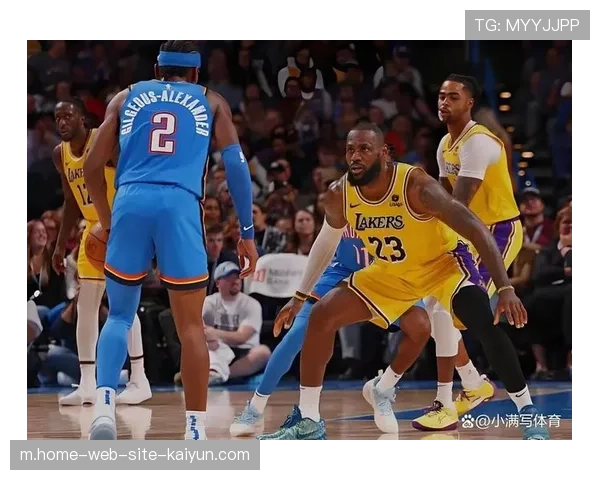 快船第三节攻防强度提升 单节净胜12分完成逆转态势 快船第三节攻防强度提升 单节净胜12分完成逆转态势